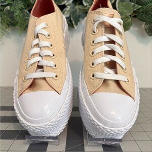 Converse CTAS Hybrid Shine Lift 2x Sneakers Tan